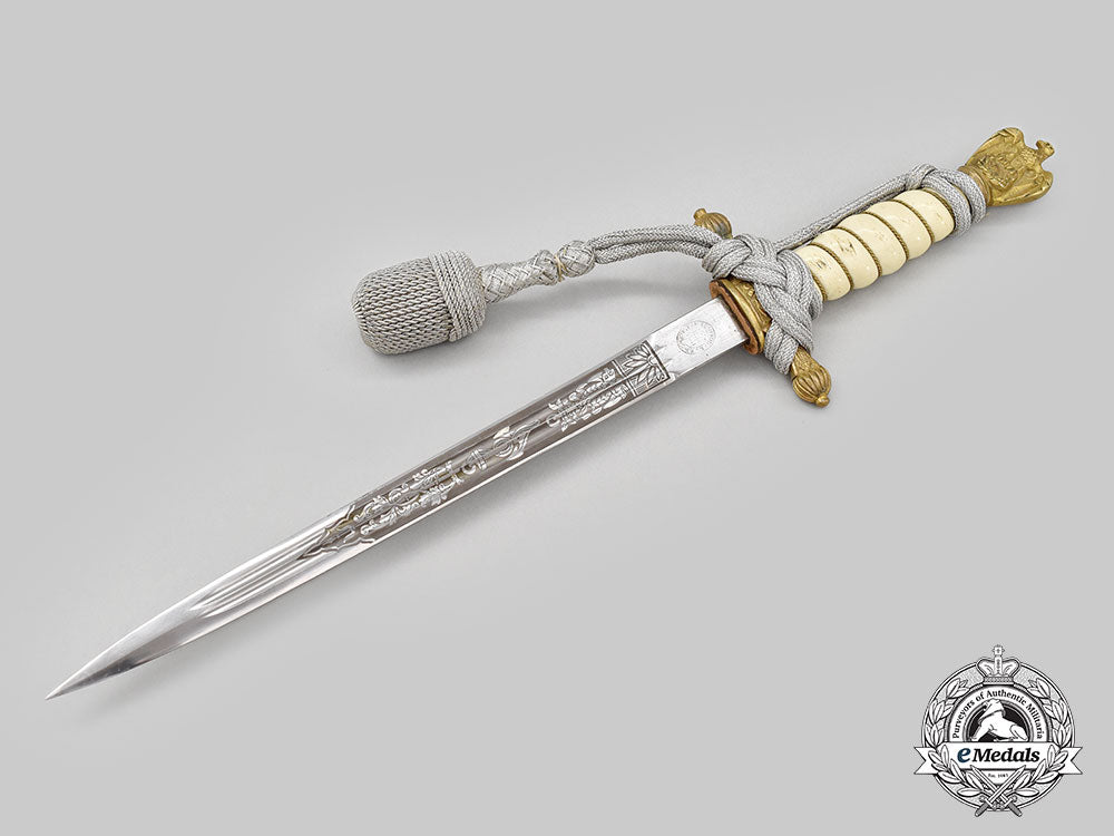 germany,_kriegsmarine._an_officer’s_dagger,_by_e.&_f._hörster_l22_mnc0352_123