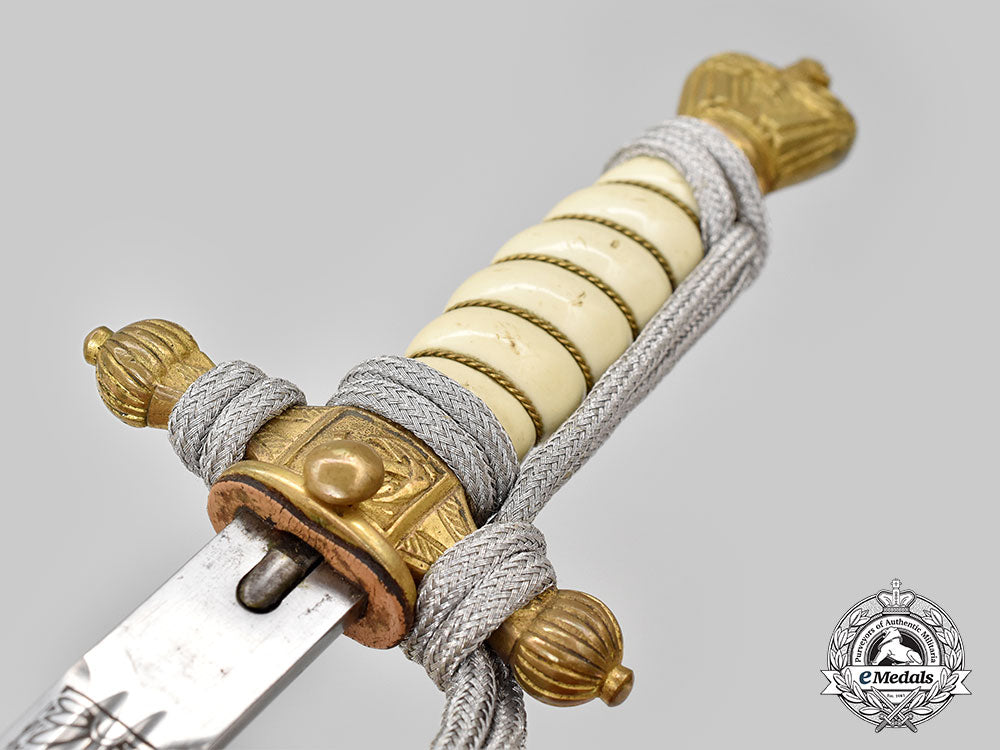 germany,_kriegsmarine._an_officer’s_dagger,_by_e.&_f._hörster_l22_mnc0357_128