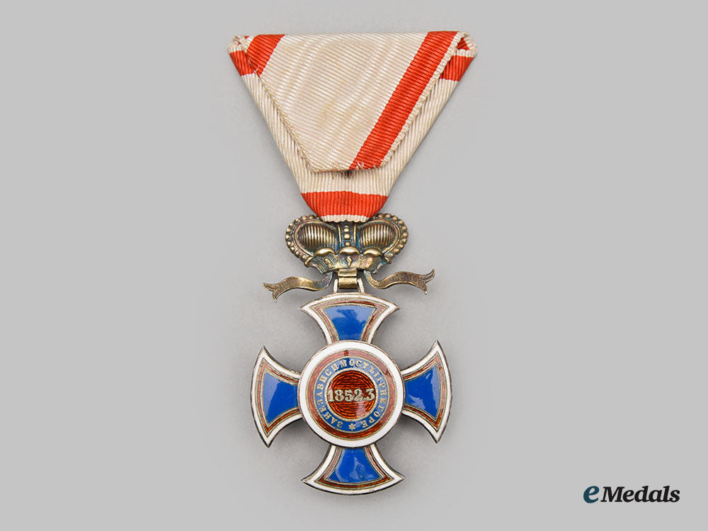 montenegro,_kingdom._an_order_of_danilo_i,_officer,_italian_made,_c.1918_l22_mnc0383_817