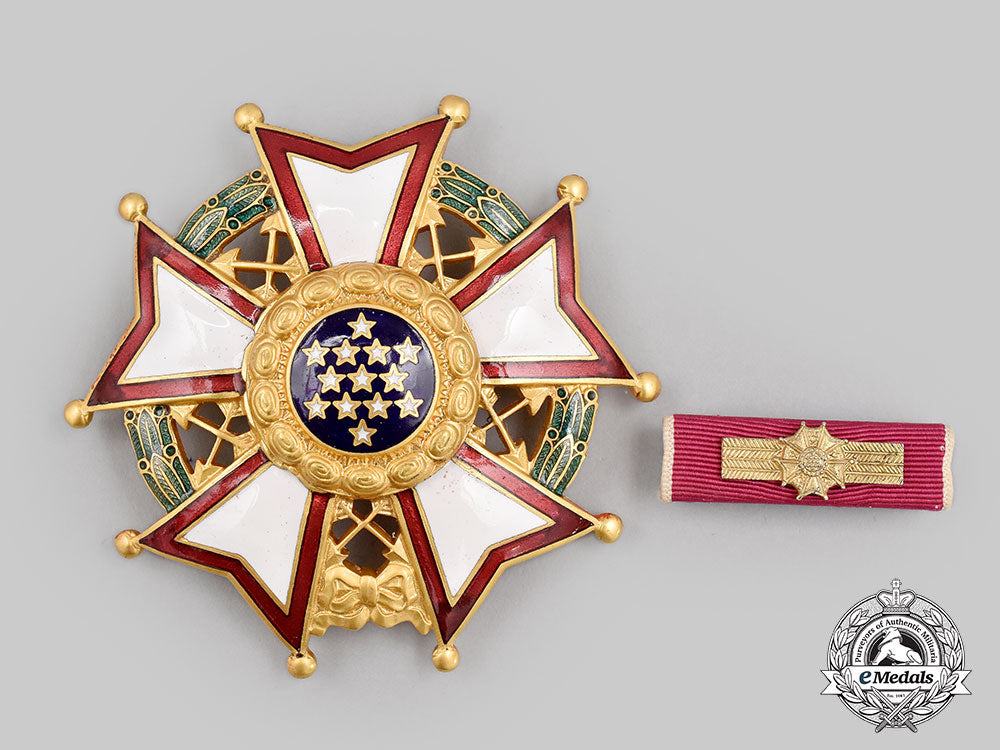 united_states._a_legion_of_merit,_chief_commander__l22_mnc0407_324