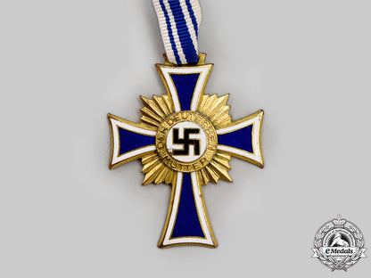 germany,_third_reich._a_lot_of_honour_crosses_of_the_german_mother,_all_grades_l22_mnc0460_908