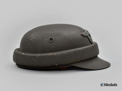 germany,_ordnungspolizei._a_motorcycle_helmet_l22_mnc0553_708_1