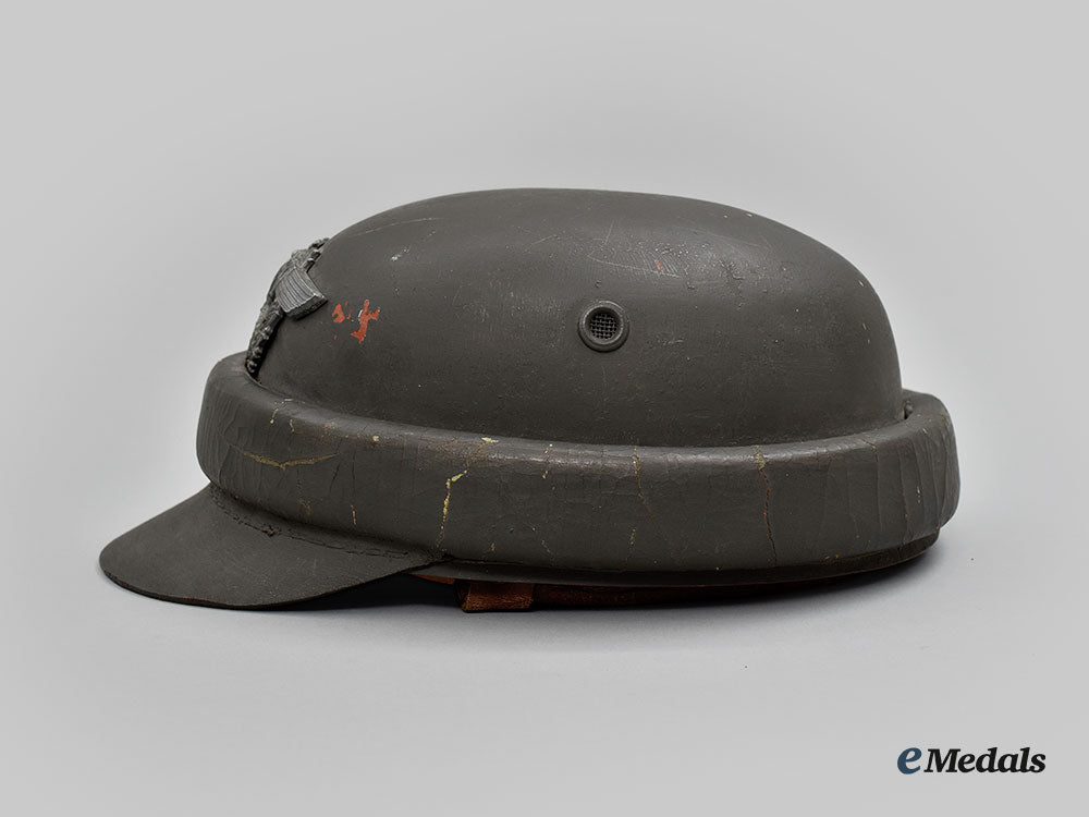 germany,_ordnungspolizei._a_motorcycle_helmet_l22_mnc0554_709_1