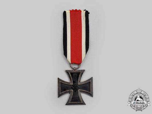 germany,_wehrmacht._a1939_iron_cross_ii_class_l22_mnc0557_334