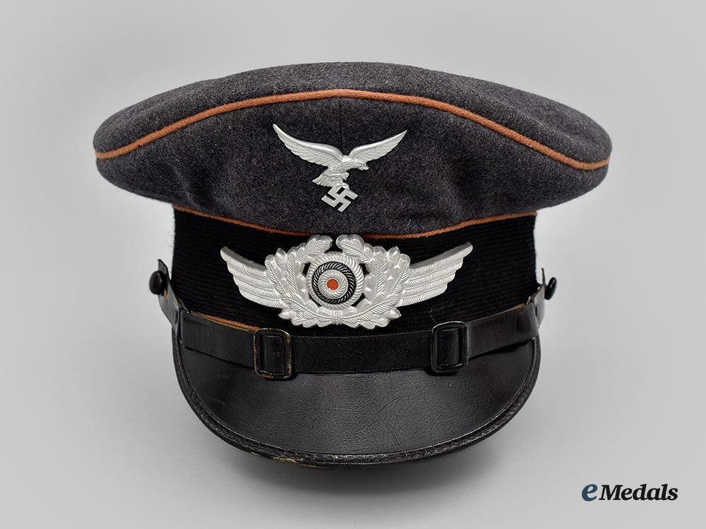 germany,_luftwaffe._an_air_communications_em/_nco’s_visor_cap_l22_mnc0569_712