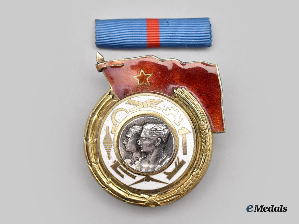 yugoslavia,_socialist_federal_republic._an_order_of_labour_with_red_banner,_i_class,_cased,_and_an_award_document_named_to_engineer_vojislav_a._draganić_on_the_opening_of_the_bridge_in_maslenica1960_l22_mnc0574_668