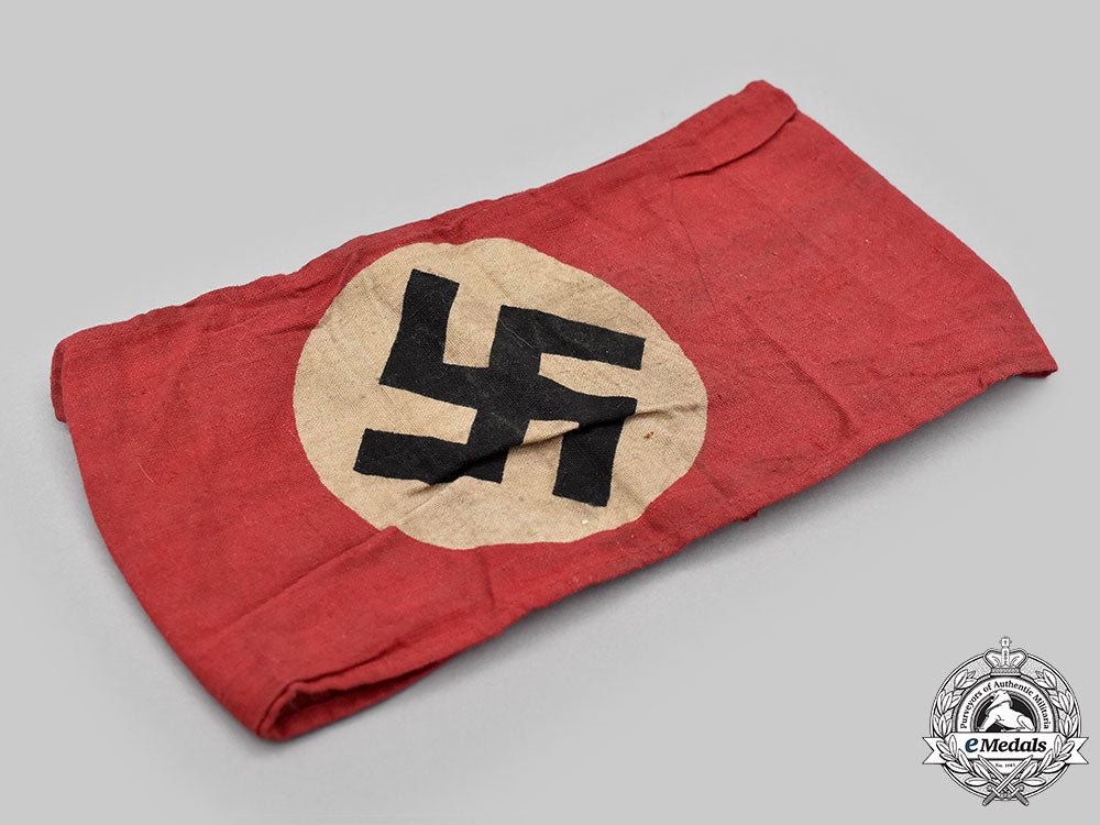 germany,_nsdap._a_member’s_armband_l22_mnc0586_351_1