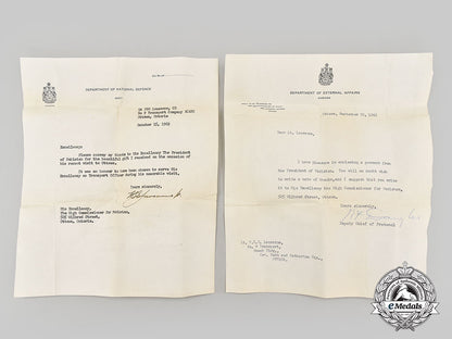 canada,_commonwealth._a_gift_of_a_silver_box_from_president_ayub_khan_to_lieutenant_fbg_lausanne,_cd,_rcasc_l22_mnc0590_278_1