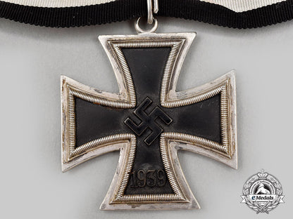germany,_wehrmacht._a_knight’s_cross_of_the_iron_cross,_lazy2_version_by_c.e._juncker,_with_case_and_dietrich_maerz_certification_l22_mnc0621_291_1