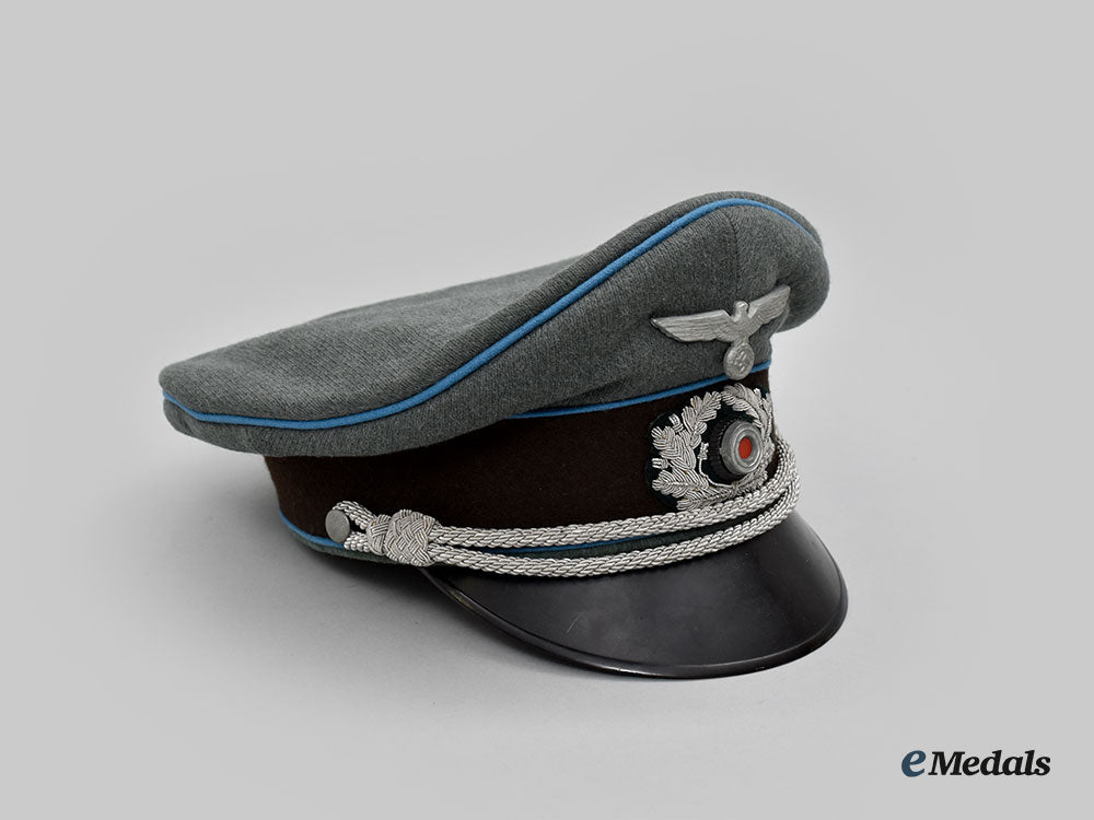 germany,_heer._a_supply_troops_officer’s_visor_cap,_by_robert_lubstein_l22_mnc0634_742