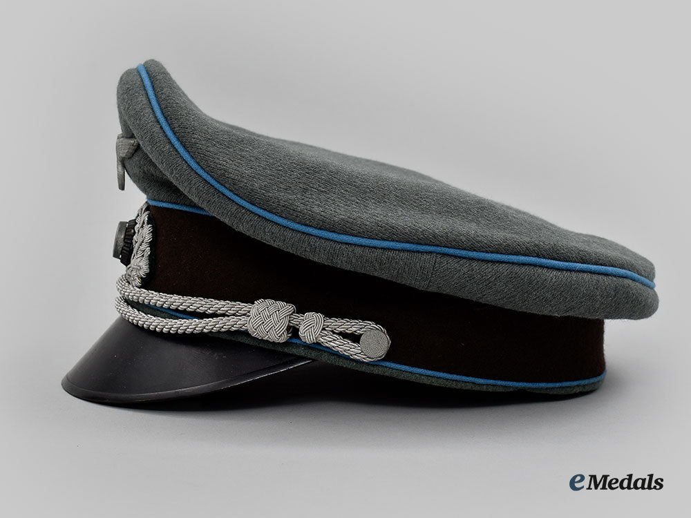germany,_heer._a_supply_troops_officer’s_visor_cap,_by_robert_lubstein_l22_mnc0636_743