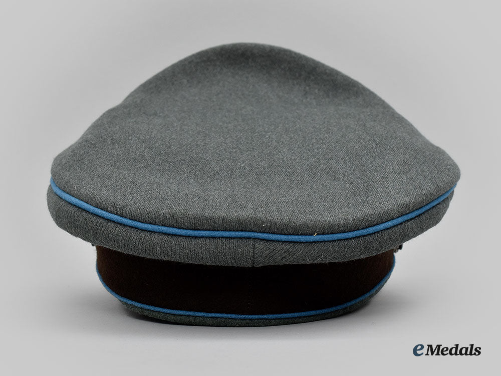 germany,_heer._a_supply_troops_officer’s_visor_cap,_by_robert_lubstein_l22_mnc0638_745