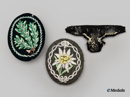 germany,_wehrmacht._a_mixed_lot_of_uniform_insignia_l22_mnc0666_600_1