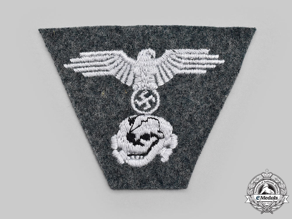 germany,_ss._a_waffen-_ss_em/_nco’s_dachau-_style_m43_field_cap_insignia_l22_mnc0683_397_1