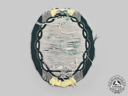 germany,_wehrmacht._a_mixed_lot_of_uniform_insignia_l22_mnc0705_407_1