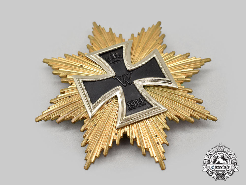 germany,_imperial._a_grand_cross_breast_star_to_the1914_iron_cross,_exhibition_example_by_souval,_c.1955_l22_mnc0724_344_1_1