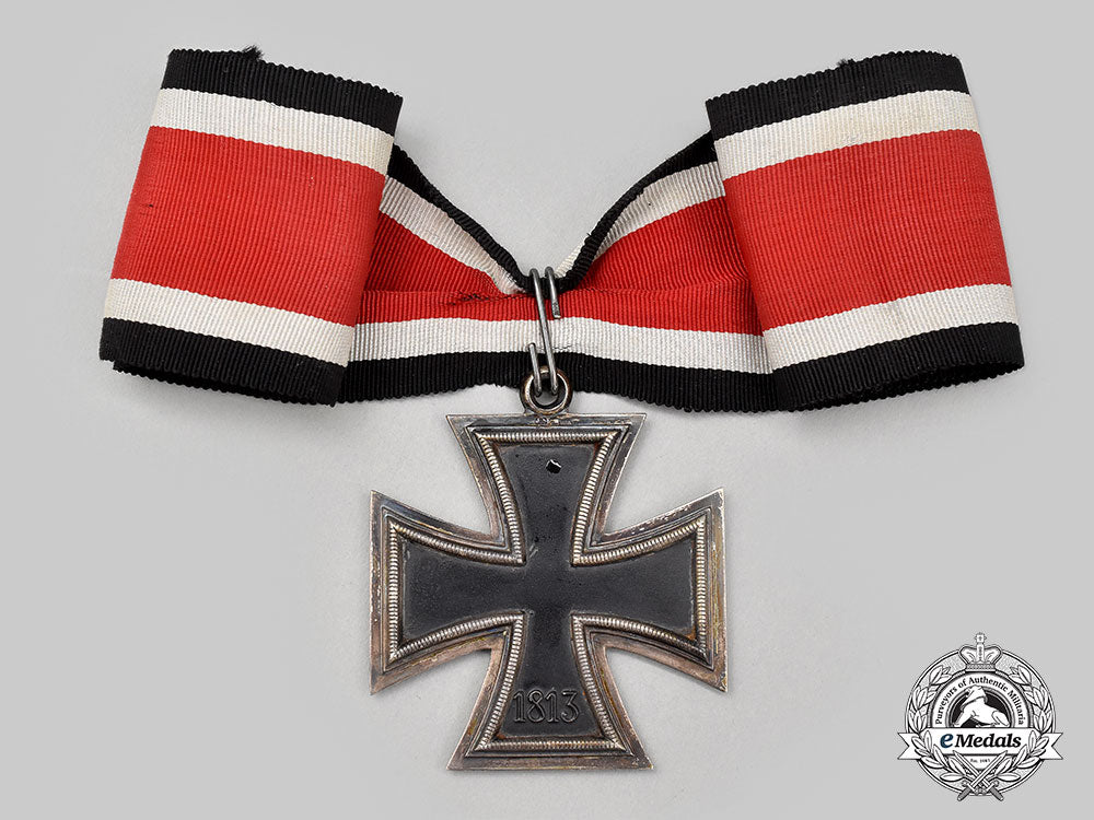 germany,_federal_republic._a_grand_cross_of_the_iron_cross,_postwar_exhibition_example,_by_souval_l22_mnc0731_346