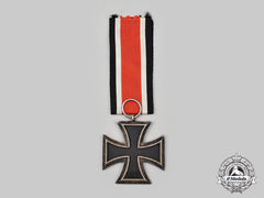 Germany, Wehrmacht. A Rare 1939 Iron Cross Ii Class, Round 3 Lug Variant, By Deschler & Sohn