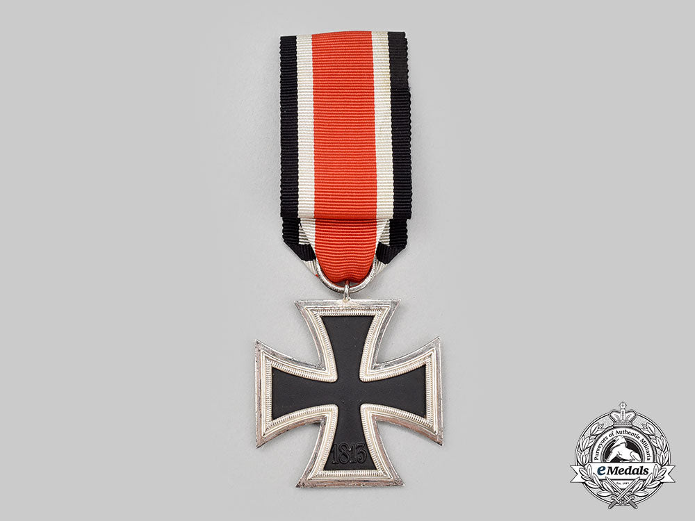 germany,_wehrmacht._a_mint1939_iron_cross_ii_class,_by_wilhelm_deumer_l22_mnc0775_366