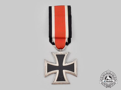 germany,_wehrmacht._a_mint1939_iron_cross_ii_class,_by_wilhelm_deumer_l22_mnc0775_366