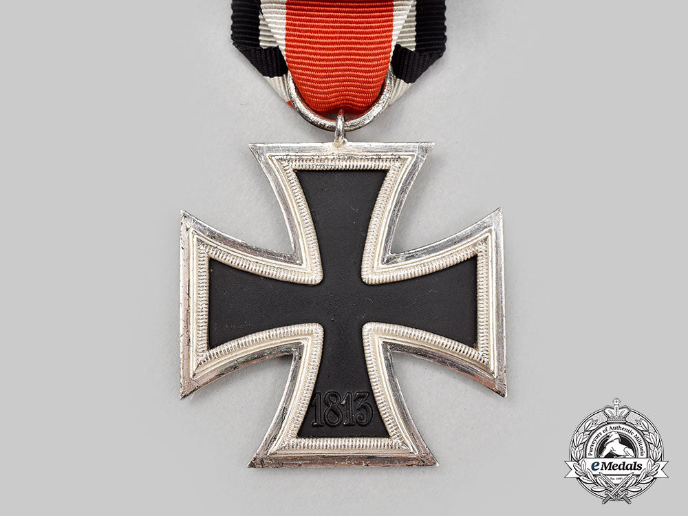 germany,_wehrmacht._a_mint1939_iron_cross_ii_class,_by_wilhelm_deumer_l22_mnc0776_368