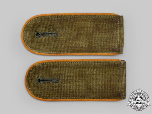 germany,_heer._a_set_of_tropical_cavalry/_reconnaissance_enlisted_personnel_shoulder_straps_l22_mnc0776_444_1