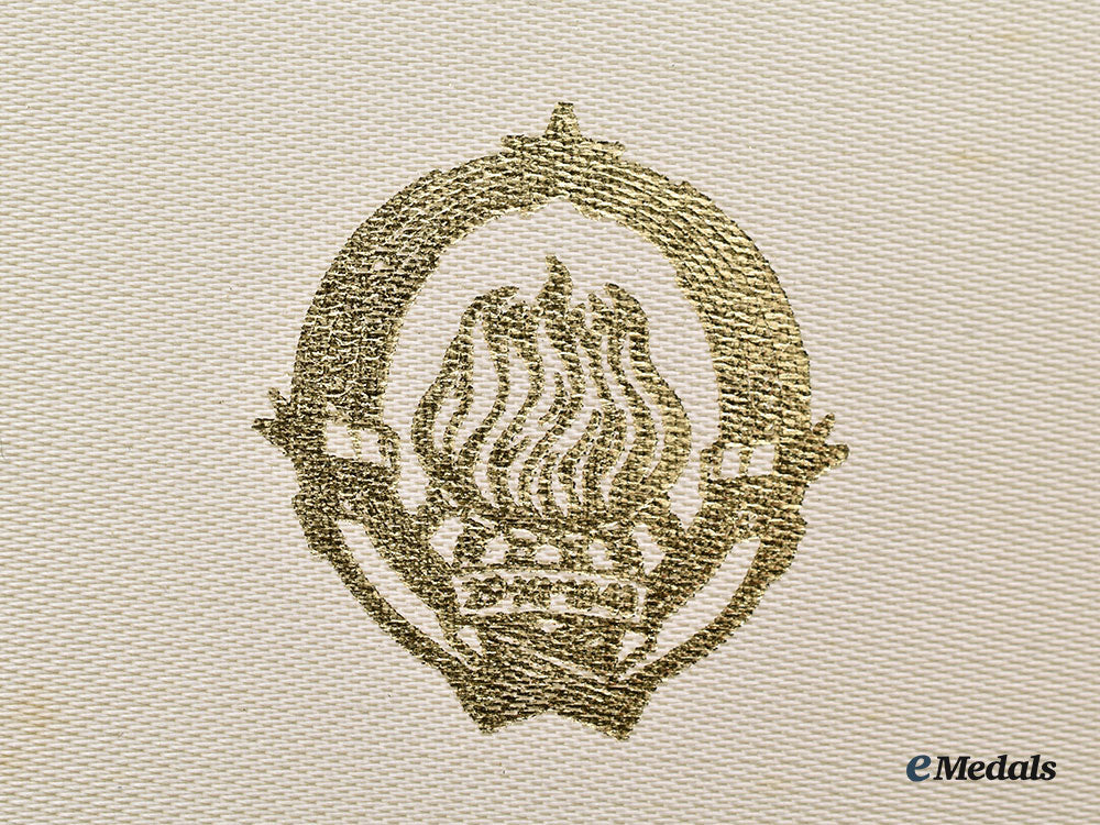yugoslavia,_socialist_federal_republic._an_order_of_the_yugoslav_flag,_i_class_set,_cased_l22_mnc0790_748