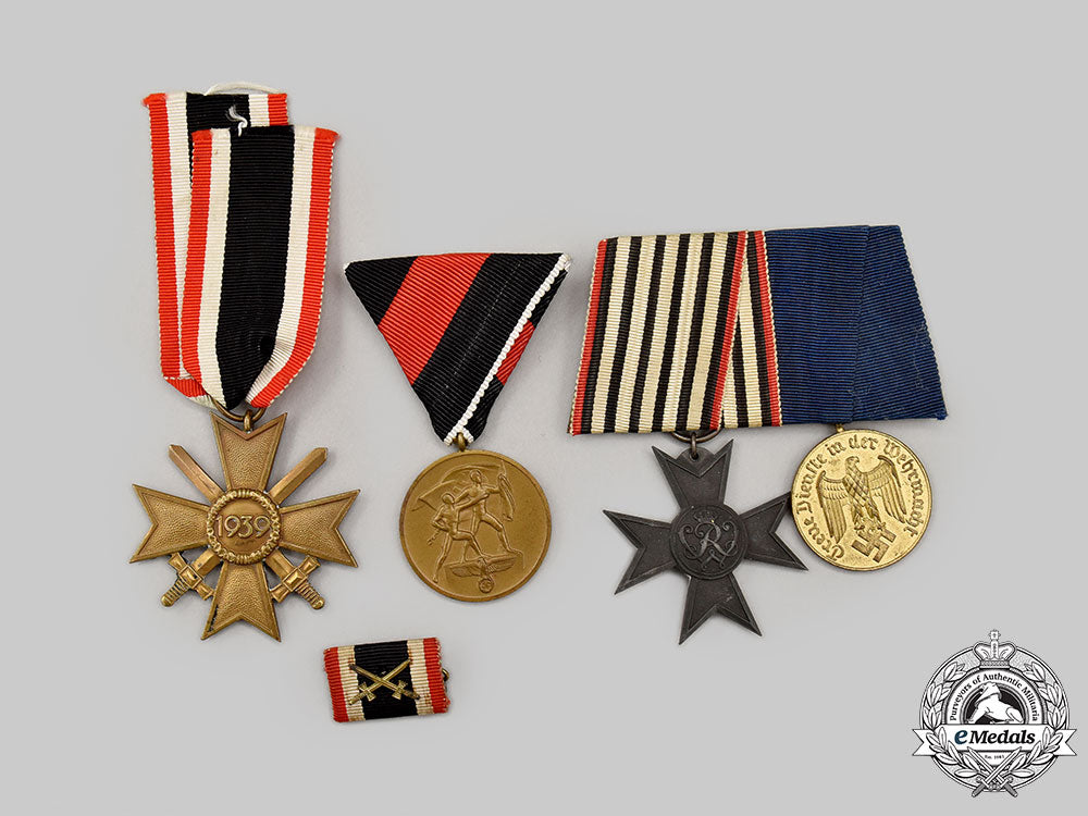 germany,_wehrmacht._a_mixed_lot_of_service_medals_l22_mnc0799_446_1_1