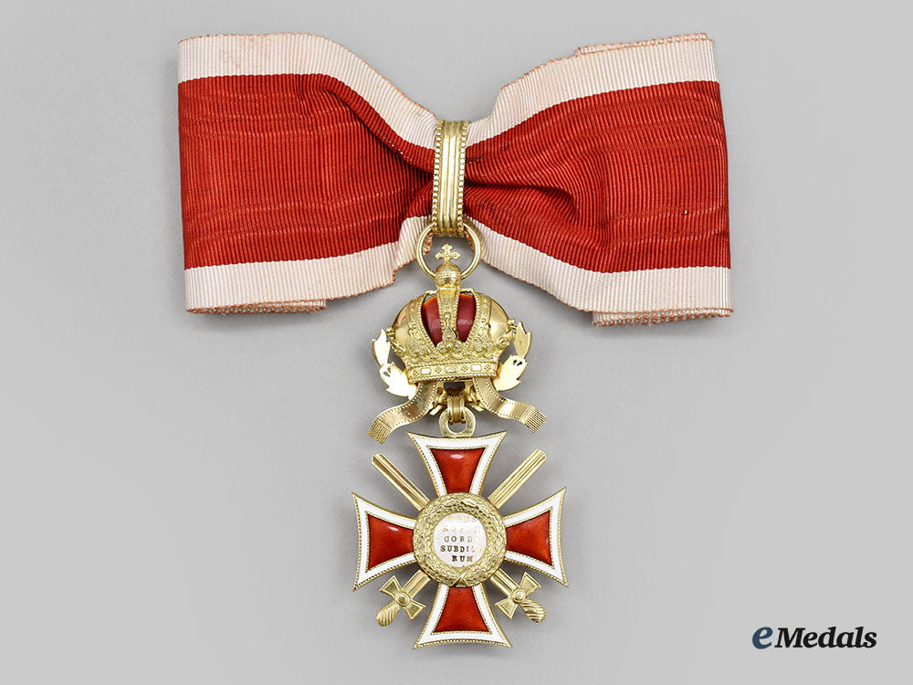 austria,_imperial._an_order_of_leopold,_commander_cross_with_swords_in_gold,_by_rothe,_c.1960_l22_mnc0803_903_1