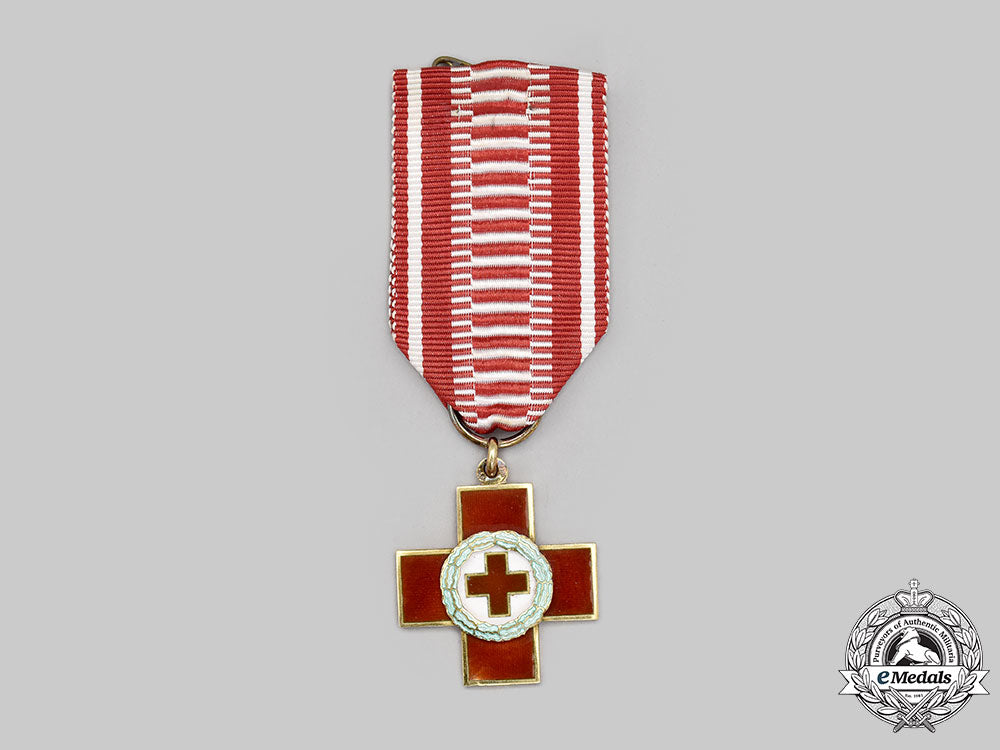 finland,_republic._a_red_cross_merit_cross,_by_anton_michelsen_l22_mnc0838_317