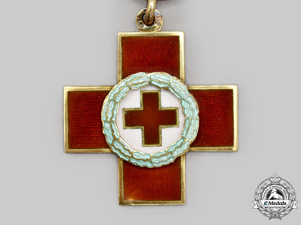 finland,_republic._a_red_cross_merit_cross,_by_anton_michelsen_l22_mnc0841_320