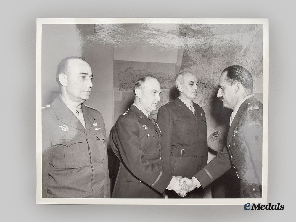 yugoslavia._a_mixed_lot_of_five_diplomatic_photos_l22_mnc0909_702_1