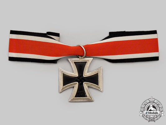 germany,_wehrmacht._a_mint1939_iron_cross_ii_class,_by_rudolf_souval_l22_mnc0922_367