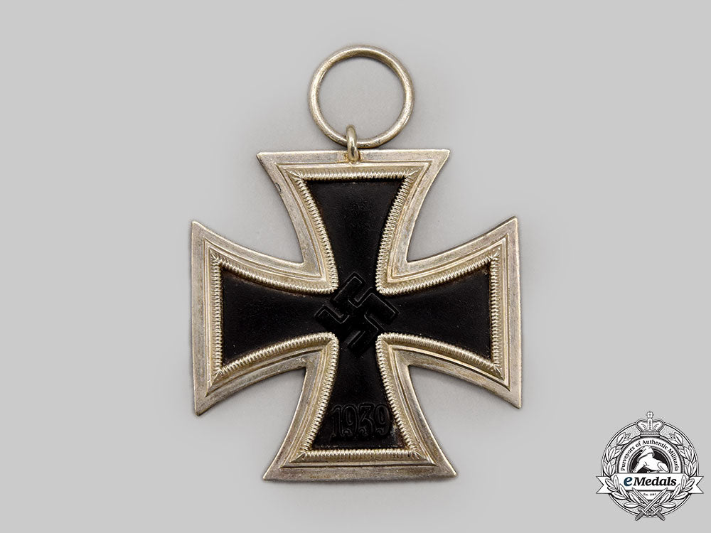 germany,_wehrmacht._a_mint1939_iron_cross_ii_class,_by_rudolf_souval_l22_mnc0924_369