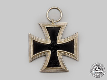 germany,_wehrmacht._a_mint1939_iron_cross_ii_class,_by_rudolf_souval_l22_mnc0924_369