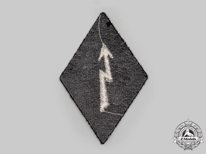 germany._ss._a_waffen-_ss_signals_personnel_sleeve_insignia_l22_mnc0949_382_1