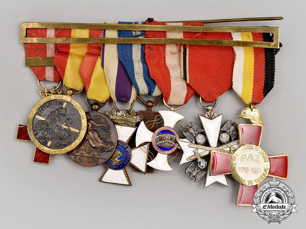 spain,_spanish_state._a_rare_blue_squadron_group_with_distinguished_spanish_civil_war_service&_luftwaffe_badge_l22_mnc0953_733