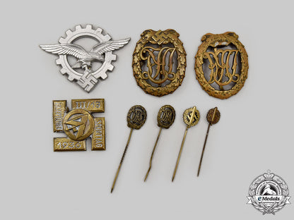 germany,_third_reich._a_mixed_lot_of_badges_and_insignia_l22_mnc0974_481