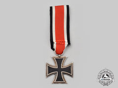 Germany, Wehrmacht. A 1939 Iron Cross Ii Class, Unmarked