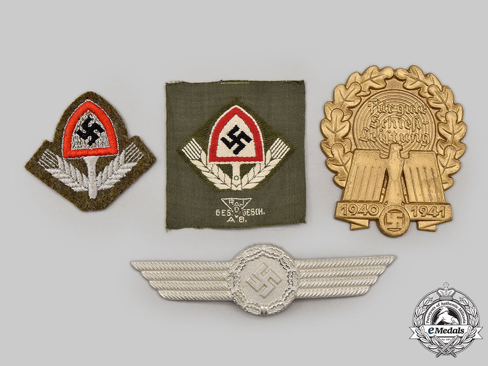 germany,_third_reich._a_mixed_lot_of_insignia_l22_mnc1027_490