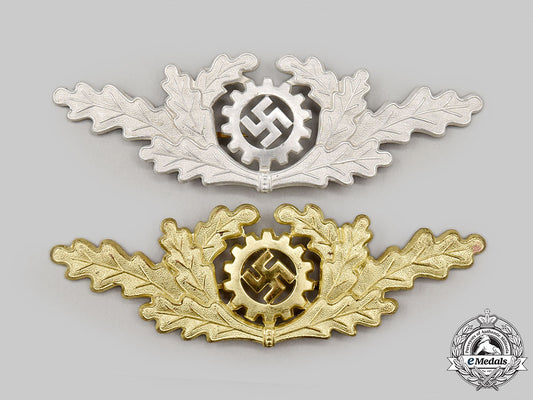 germany,_daf._a_pair_of_visor_cap_insignia_l22_mnc1066_500