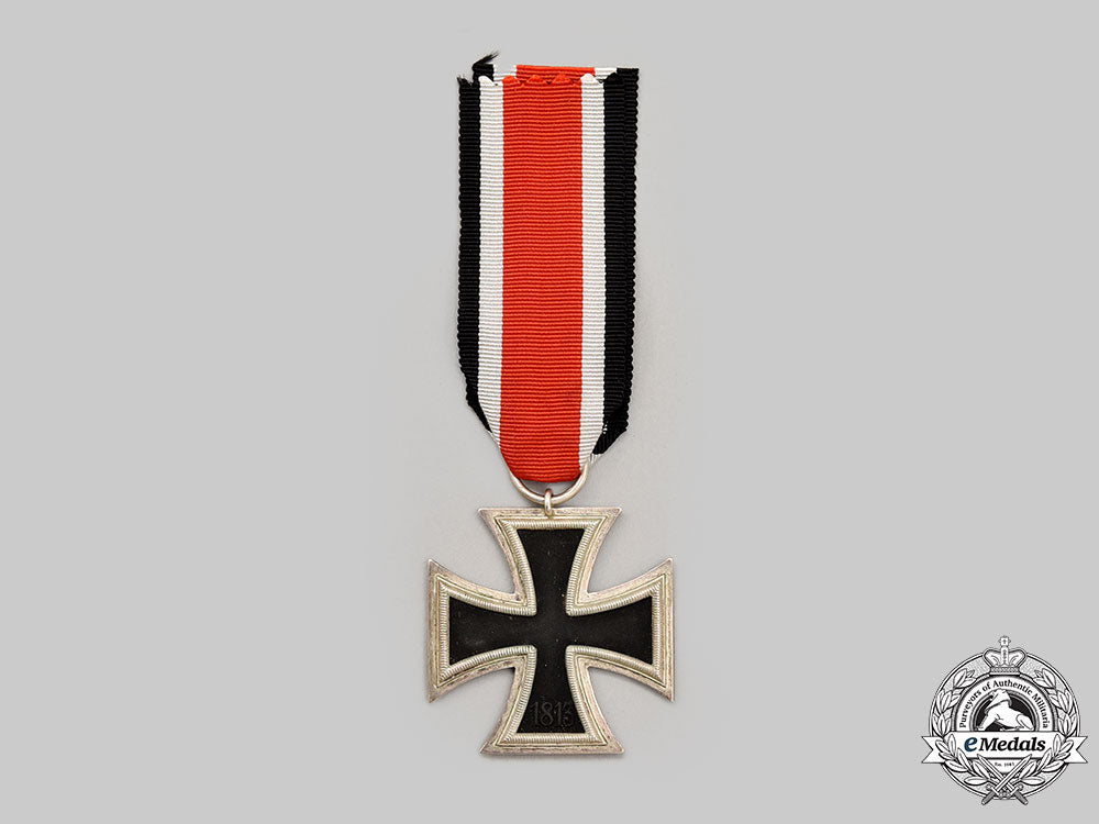 germany,_wehrmacht._a1939_iron_cross_ii_class,_by_klein&_quenzer_l22_mnc1068_455