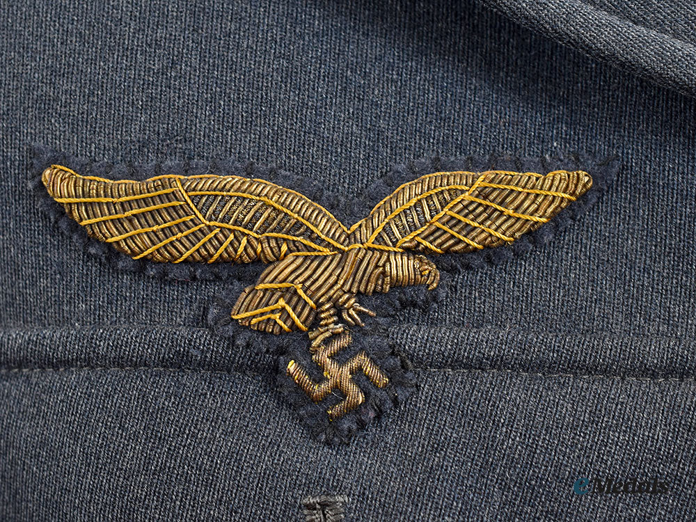 germany,_luftwaffe._the_service_tunic_of_general_der_flieger_helmuth_wilberg,_by_strigel&_wagner_l22_mnc1069_028_1