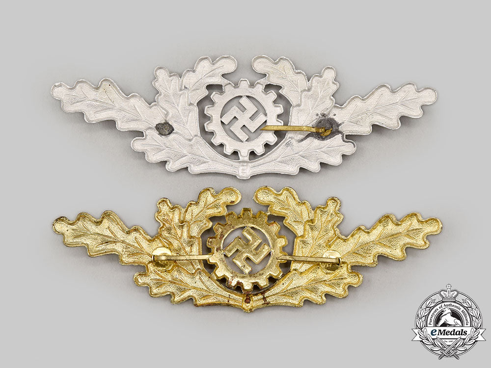 germany,_daf._a_pair_of_visor_cap_insignia_l22_mnc1069_501