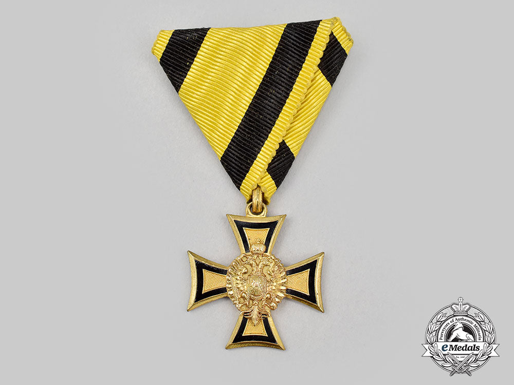 austria,_imperial._an_officer's_long_service_decoration_for35/40_years,_by_zimbler,_wein_l22_mnc1069_510_1_1