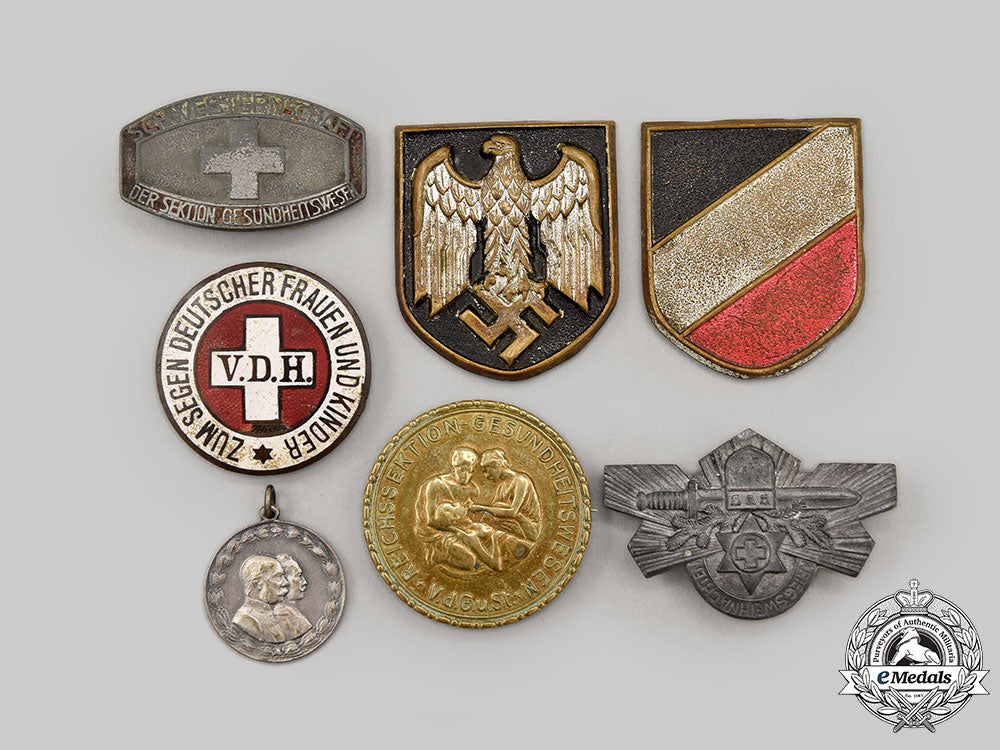 germany._a_mixed_lot_of_badges_and_insignia_l22_mnc1076_503