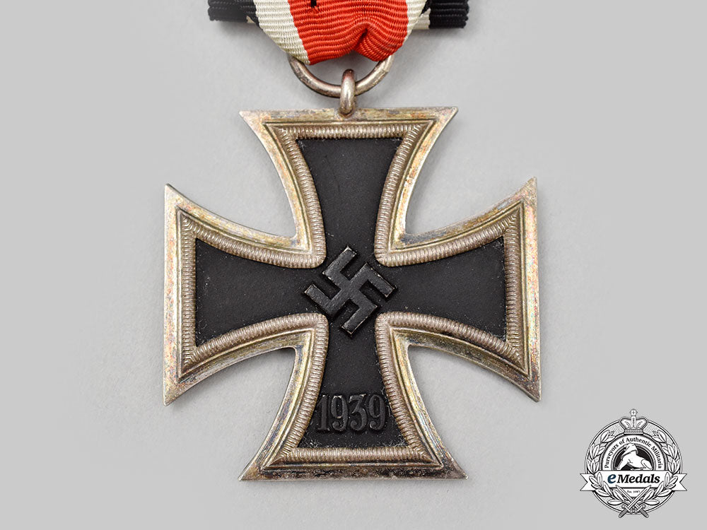 germany,_wehrmacht._a1939_iron_cross_ii_class,_by_j.j._stahl_l22_mnc1077_519