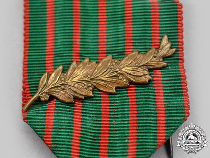 canada,_dominion._a_father_and_son_group_to_manitoba_boatman_t.h_atkinson,_egypt_medals_and_son,_first_war_medals_l22_mnc1090_593