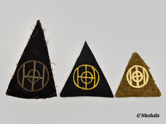 united_states._three_first_war_aef83_nd_infantry_division("_thunderbolt")_patches_l22_mnc1131_012