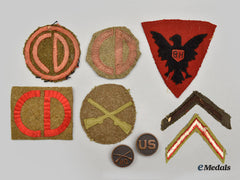 United States. Eight First War Aef Insignia Patches And Two Collar Disks